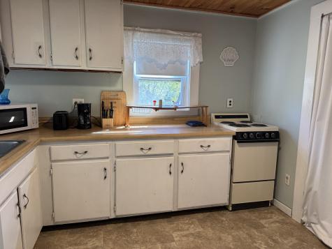 18 Belgrade Road Oakland ME 04963