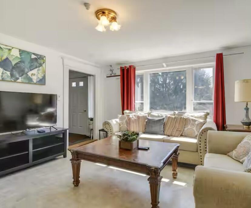 18 Belgrade Road Oakland ME 04963