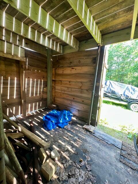 325 N Raymond Road Poland ME 04274