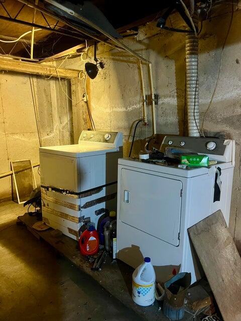 325 N Raymond Road Poland ME 04274