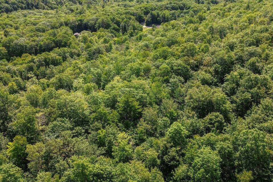 325 N Raymond Road Poland ME 04274