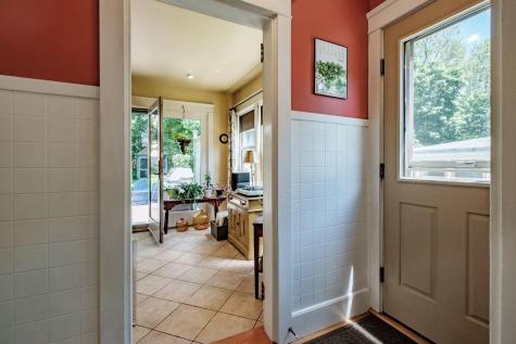 20 Noyes Street South Portland ME 04106