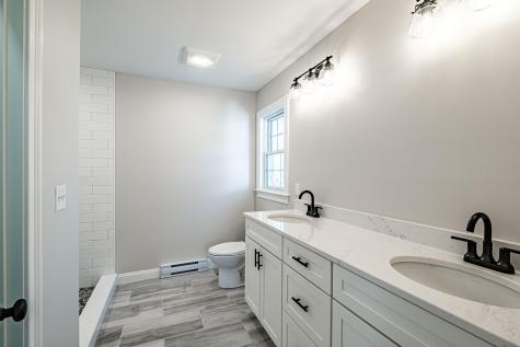 69 O'neil Street South Portland ME 04106