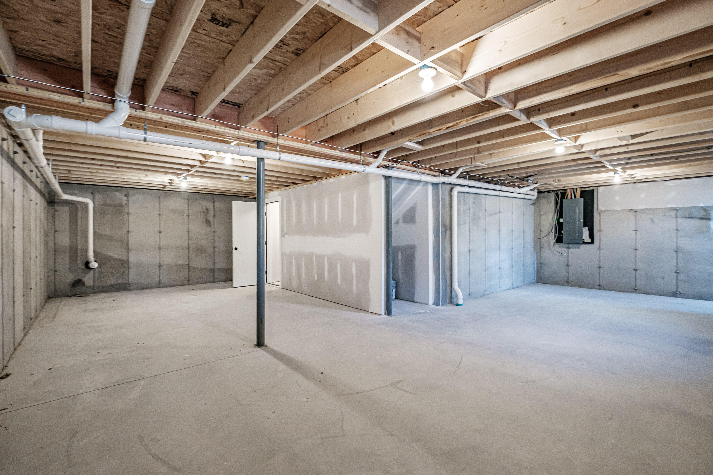 69 O'neil Street South Portland ME 04106