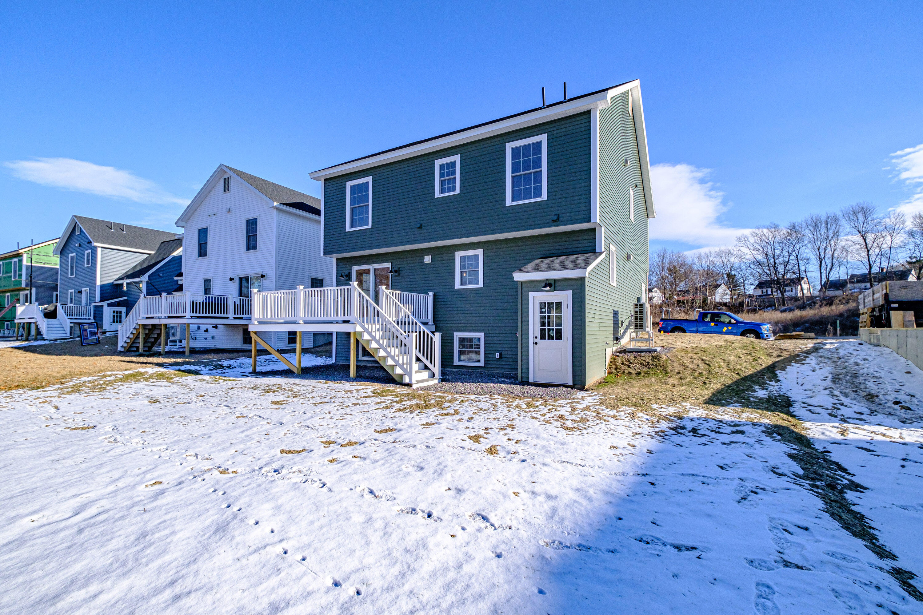 69 O'neil Street South Portland ME 04106