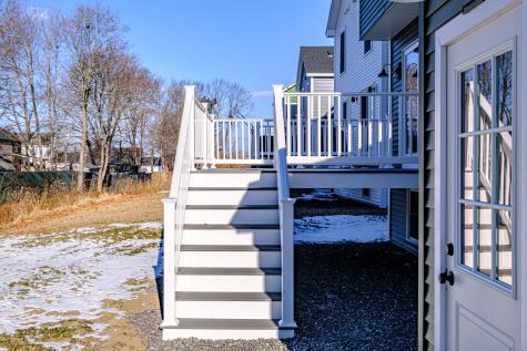 69 O'neil Street South Portland ME 04106