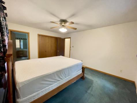 359 Maple Street Farmingdale ME 04344