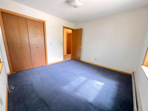 359 Maple Street Farmingdale ME 04344