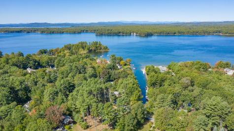 6 Birch Drive Raymond ME 04071