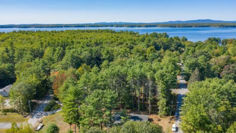 6 Birch Drive Raymond ME 04071