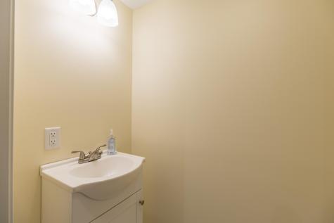 6 Birch Drive Raymond ME 04071