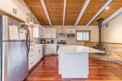 6 Birch Drive Raymond ME 04071