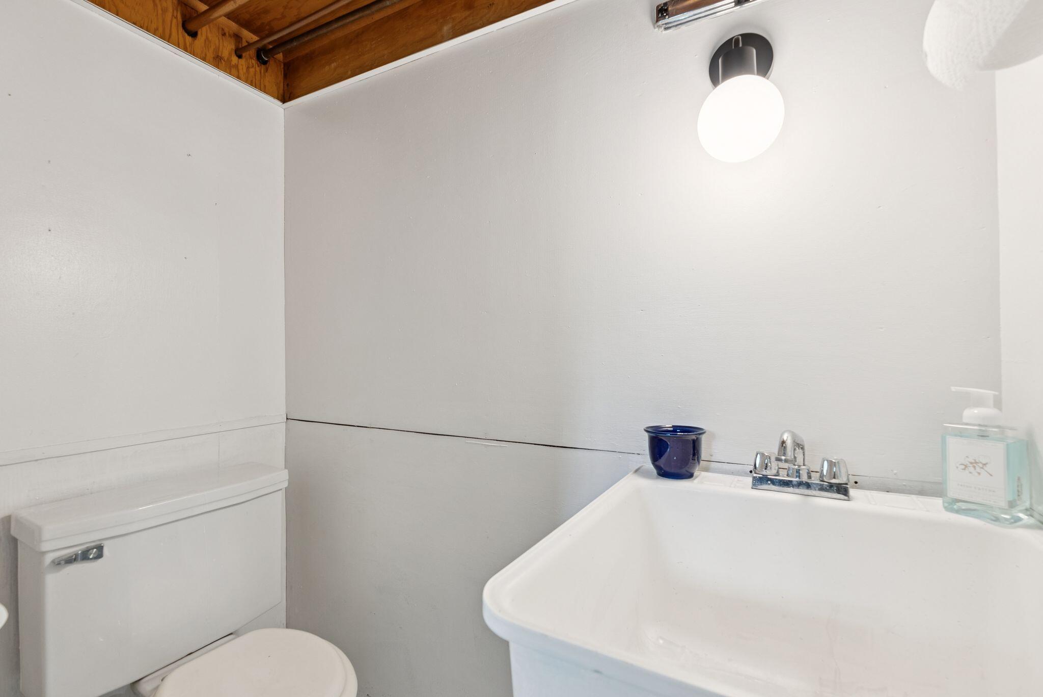 57 Sunset Avenue Hampden ME 04444