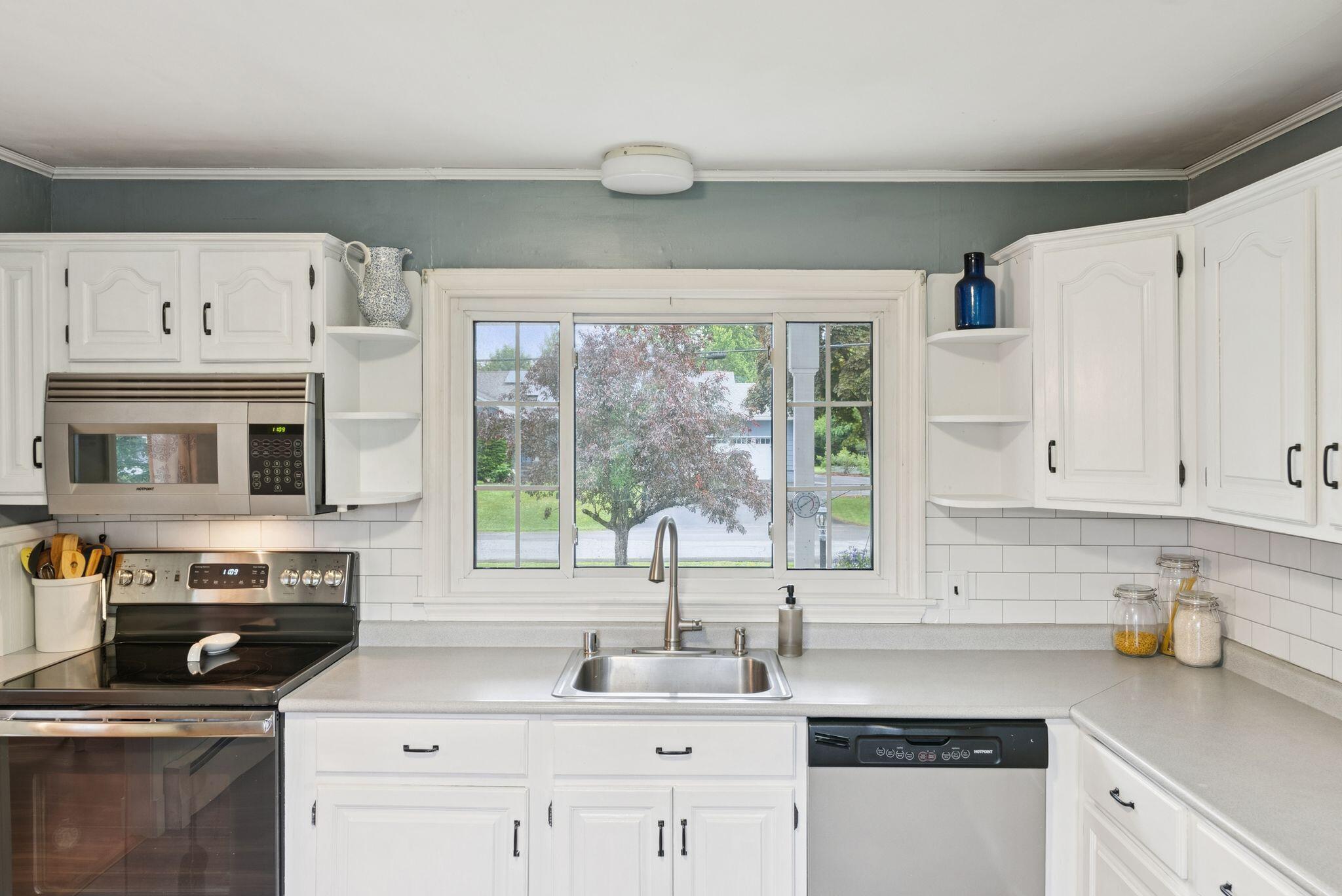 57 Sunset Avenue Hampden ME 04444