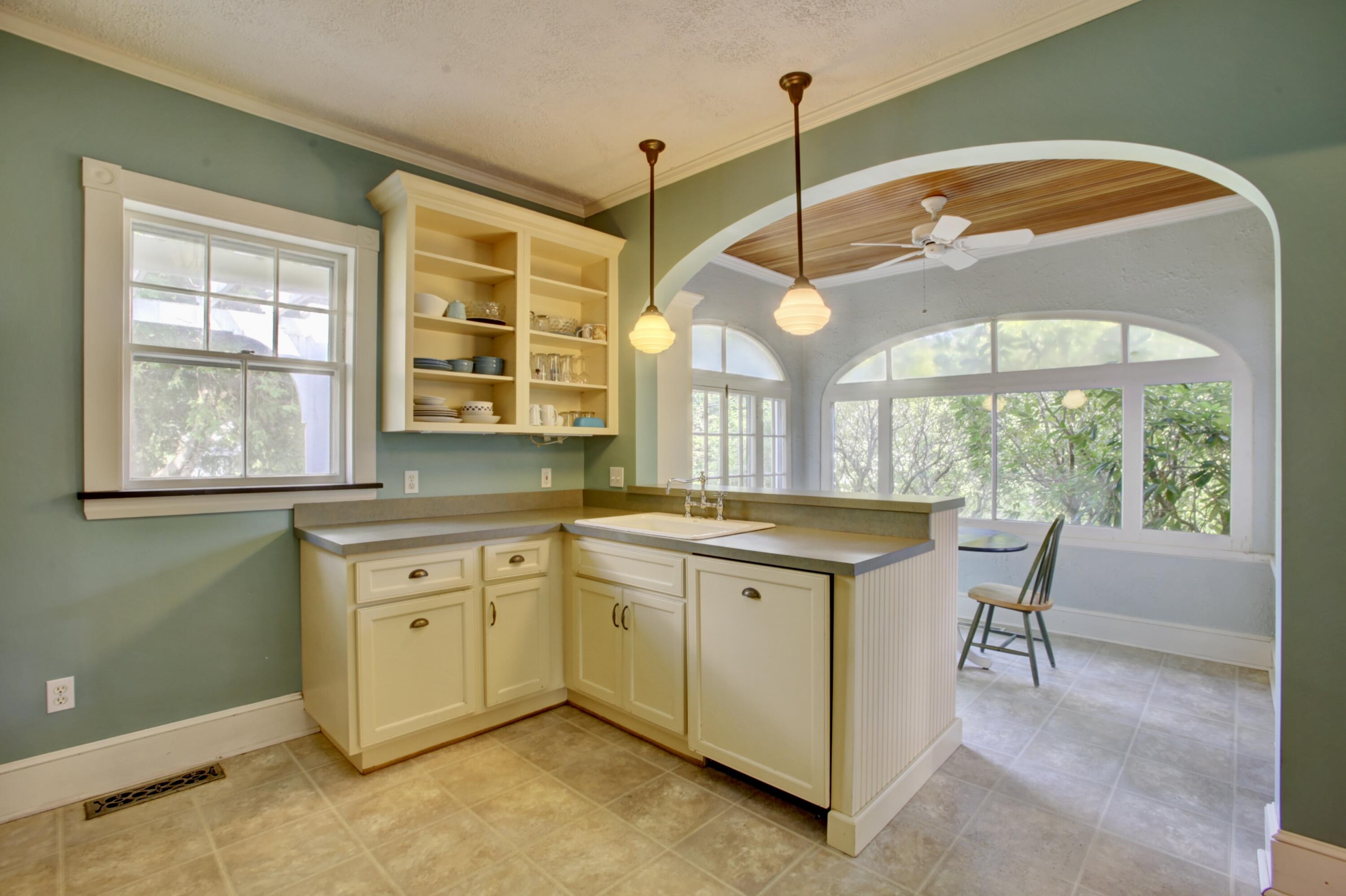 27 Trundy Road Cape Elizabeth ME 04107