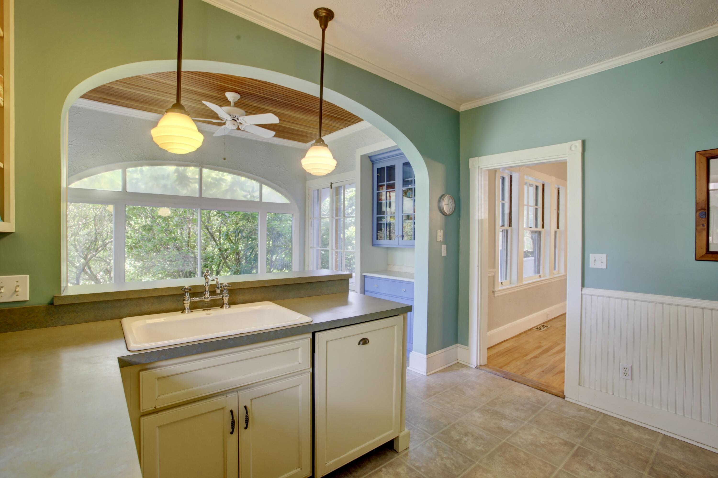 27 Trundy Road Cape Elizabeth ME 04107