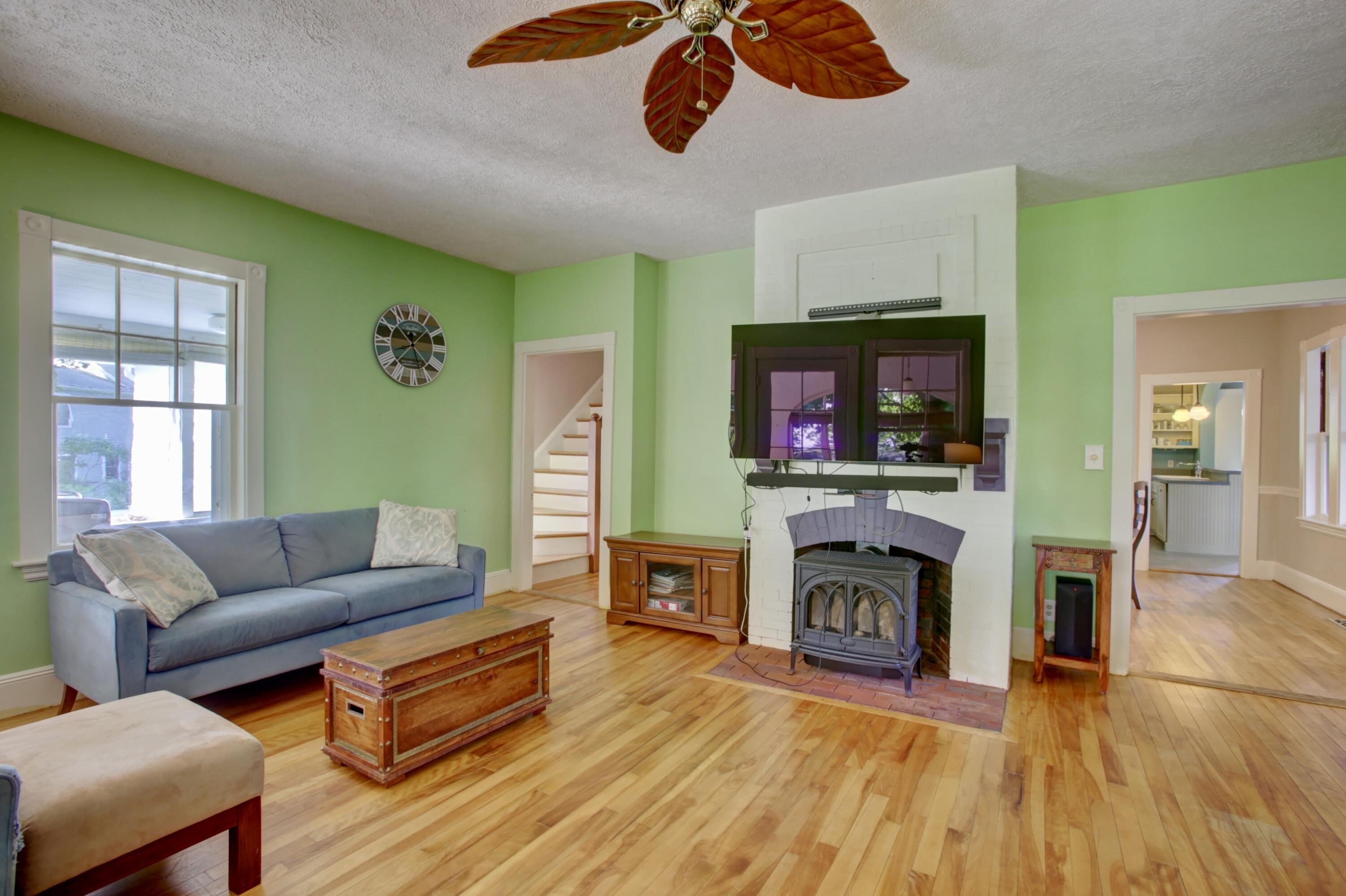 27 Trundy Road Cape Elizabeth ME 04107