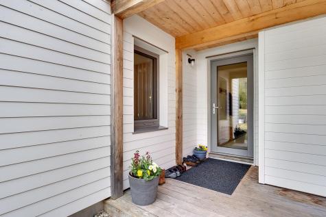 370 W Main Street Yarmouth ME 04096
