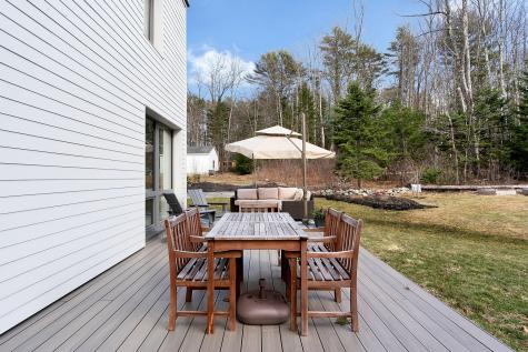 370 W Main Street Yarmouth ME 04096