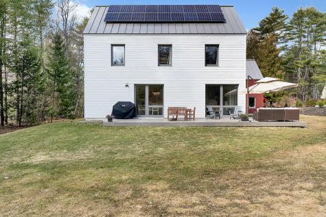 370 W Main Street Yarmouth ME 04096
