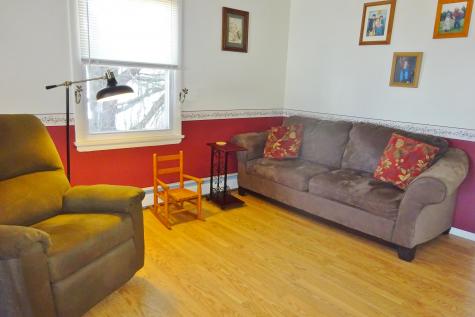 10 Charles Street Hampden ME 04444