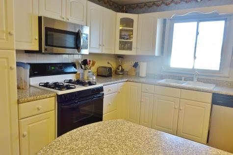 10 Charles Street Hampden ME 04444