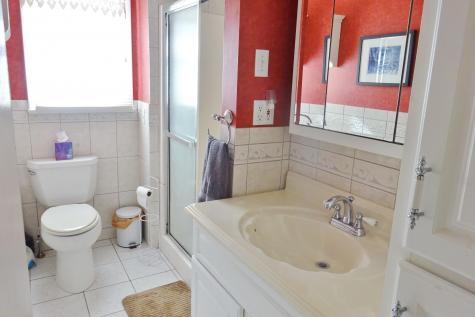 10 Charles Street Hampden ME 04444