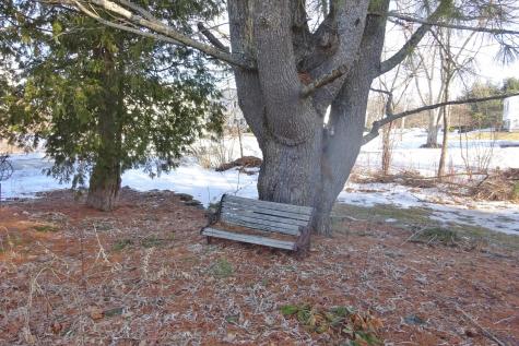 10 Charles Street Hampden ME 04444