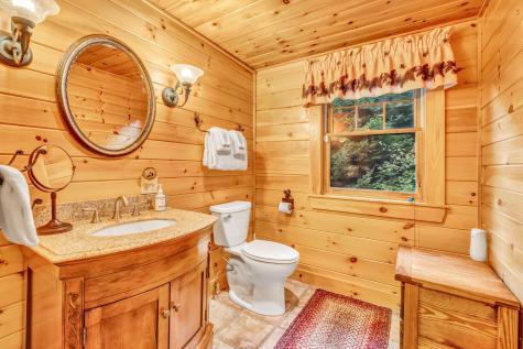 26 Douglass Road Newry ME 04261