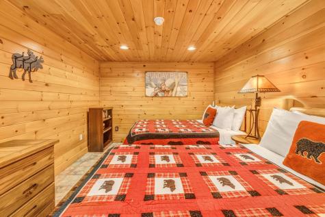 26 Douglass Road Newry ME 04261