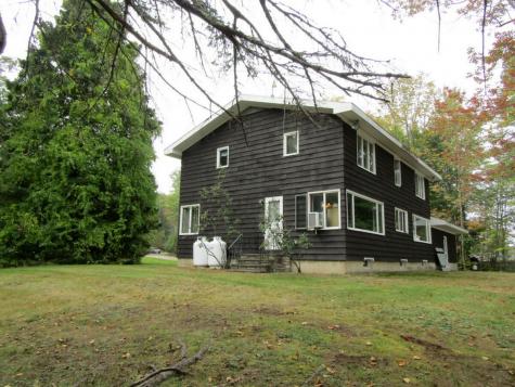 751 Garfield Road Auburn ME 04210