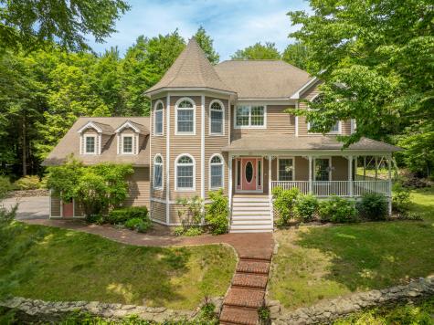 20 Inverness Road Falmouth ME 04105