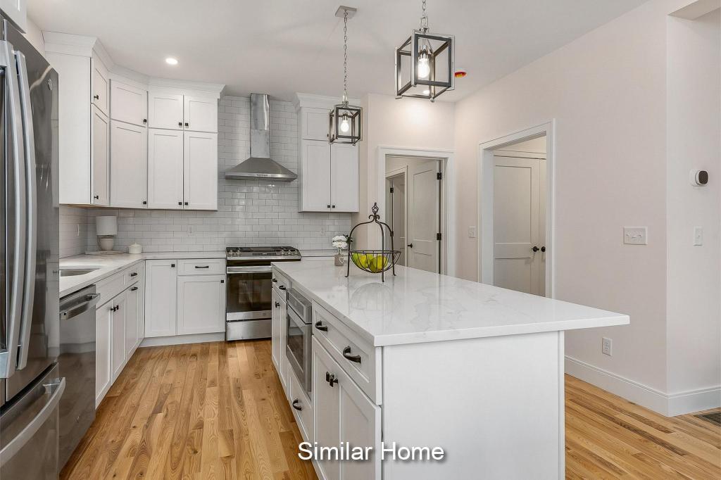 15 Cascade Circle Kennebunk ME 04043