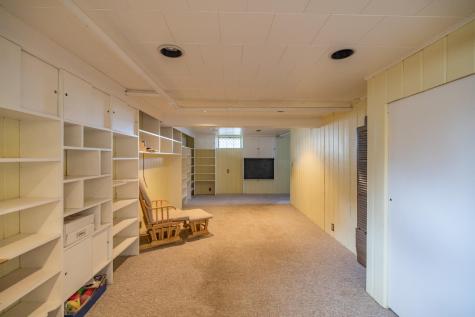 51 Grandview Avenue Auburn ME 04210