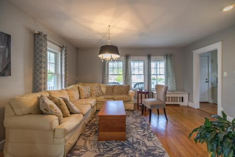 51 Grandview Avenue Auburn ME 04210