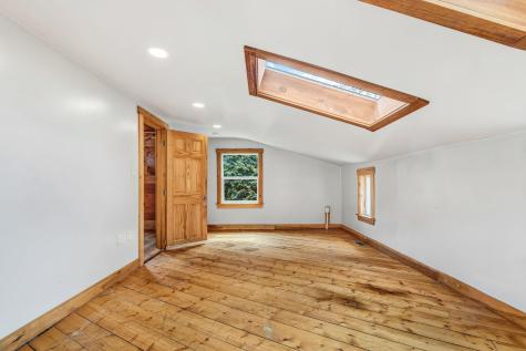96 Washington Road Waldoboro ME 04572