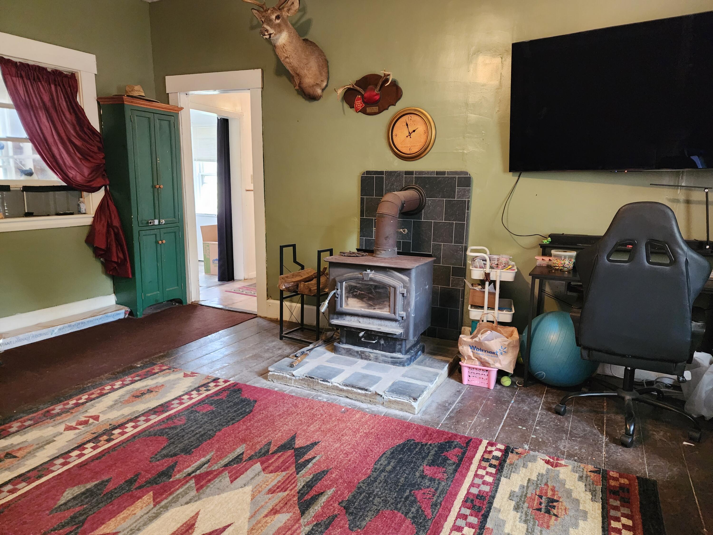 42 Greenville Road Monson ME 04464