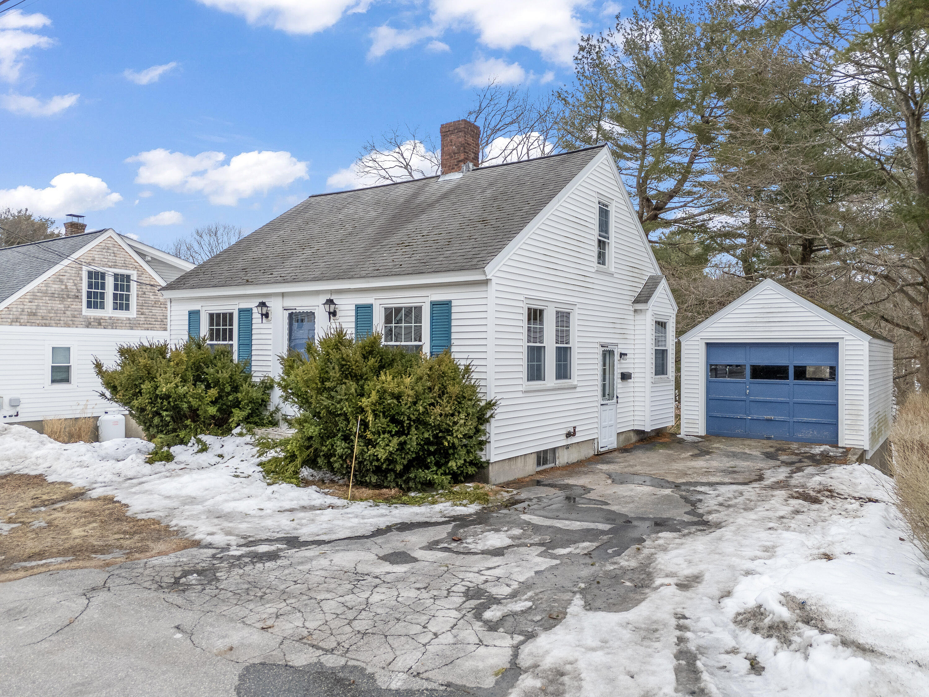 52 Tilton Avenue Kittery ME 03904