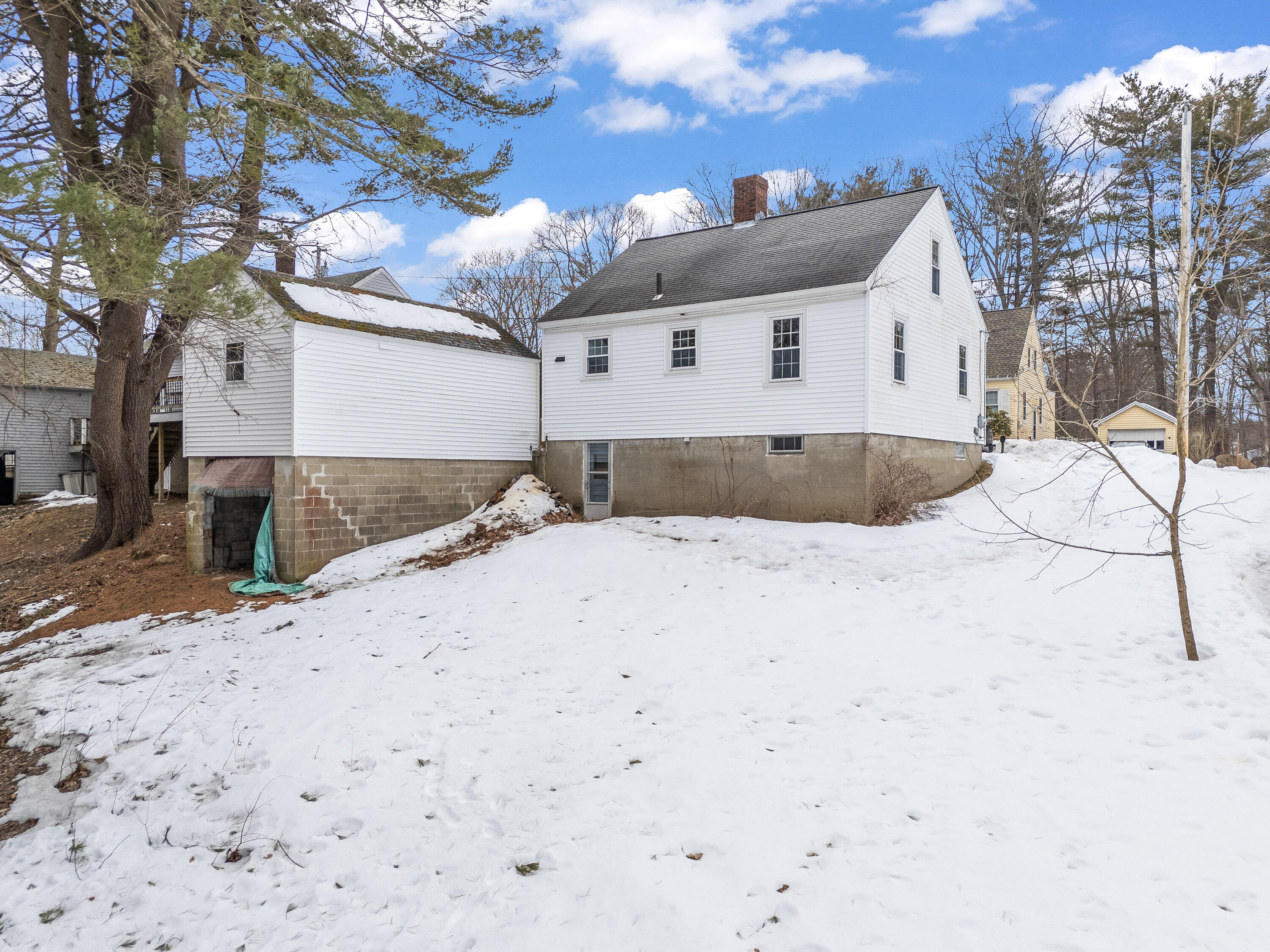 52 Tilton Avenue Kittery ME 03904