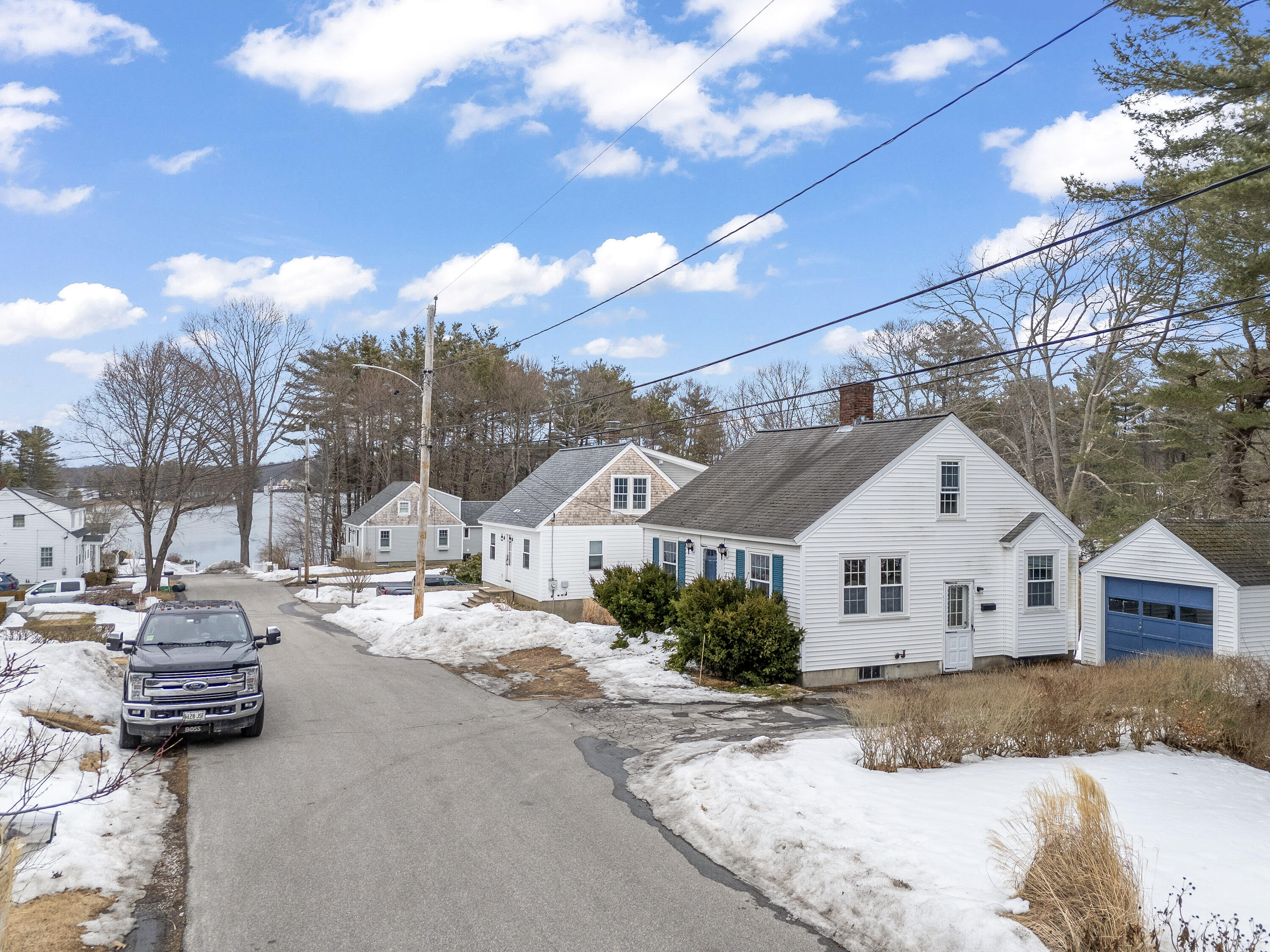 52 Tilton Avenue Kittery ME 03904