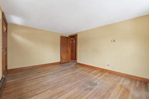 52 Tilton Avenue Kittery ME 03904