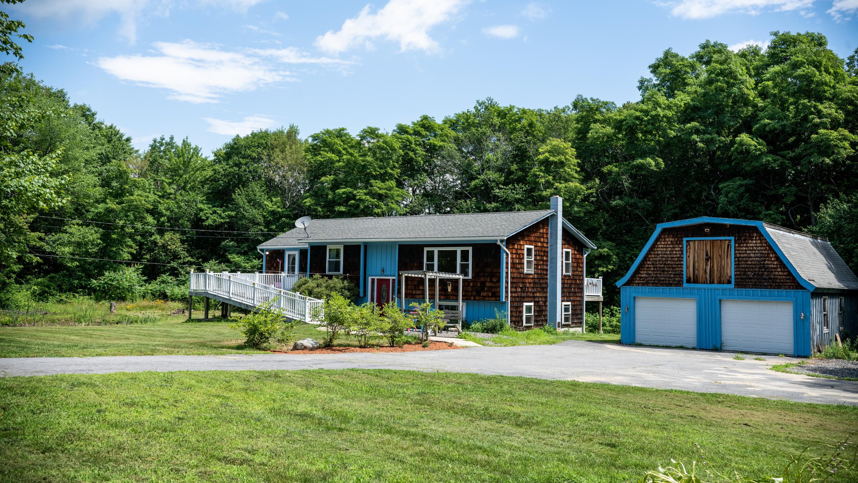 139 N Raymond Road Raymond ME 04071
