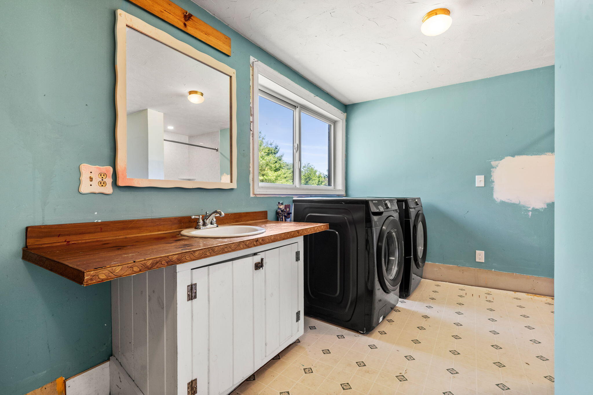 276 West Street Biddeford ME 04005