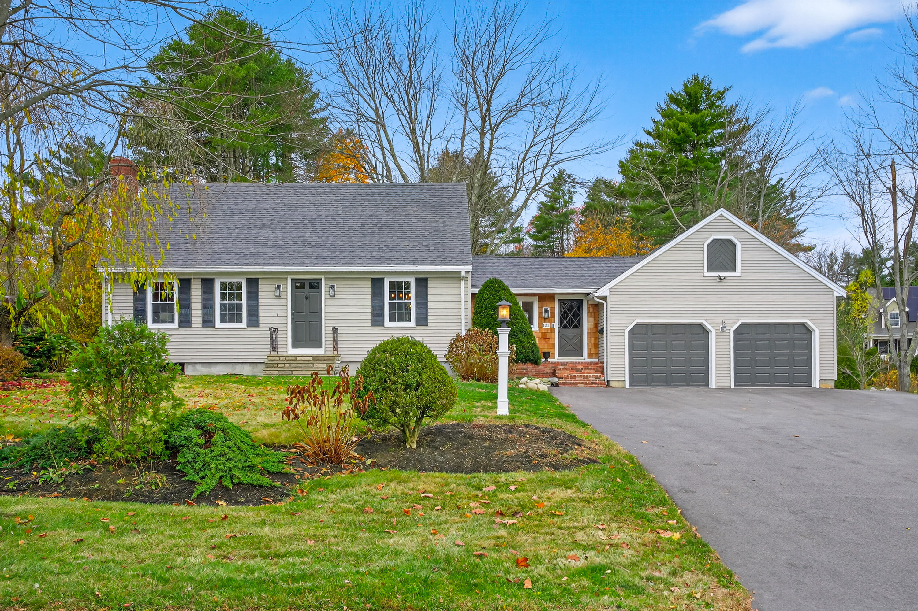 676 Allen Avenue Portland ME 04103