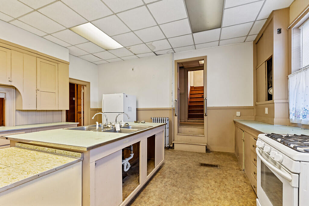 112 Washington Street Rumford ME 04276