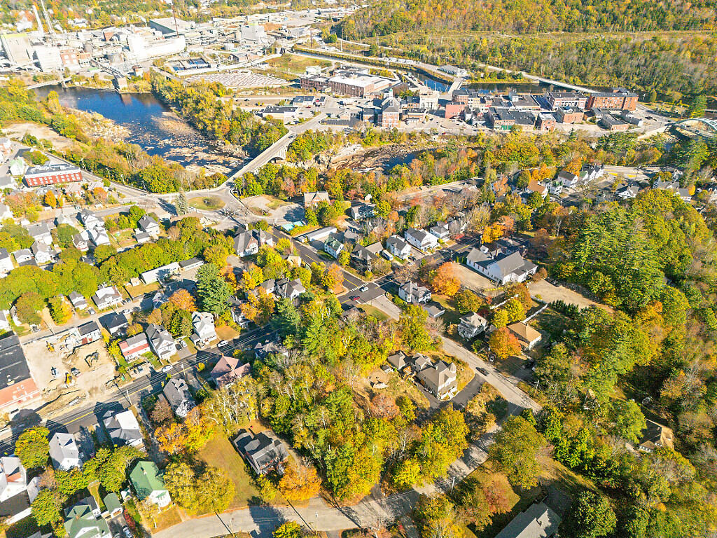 112 Washington Street Rumford ME 04276