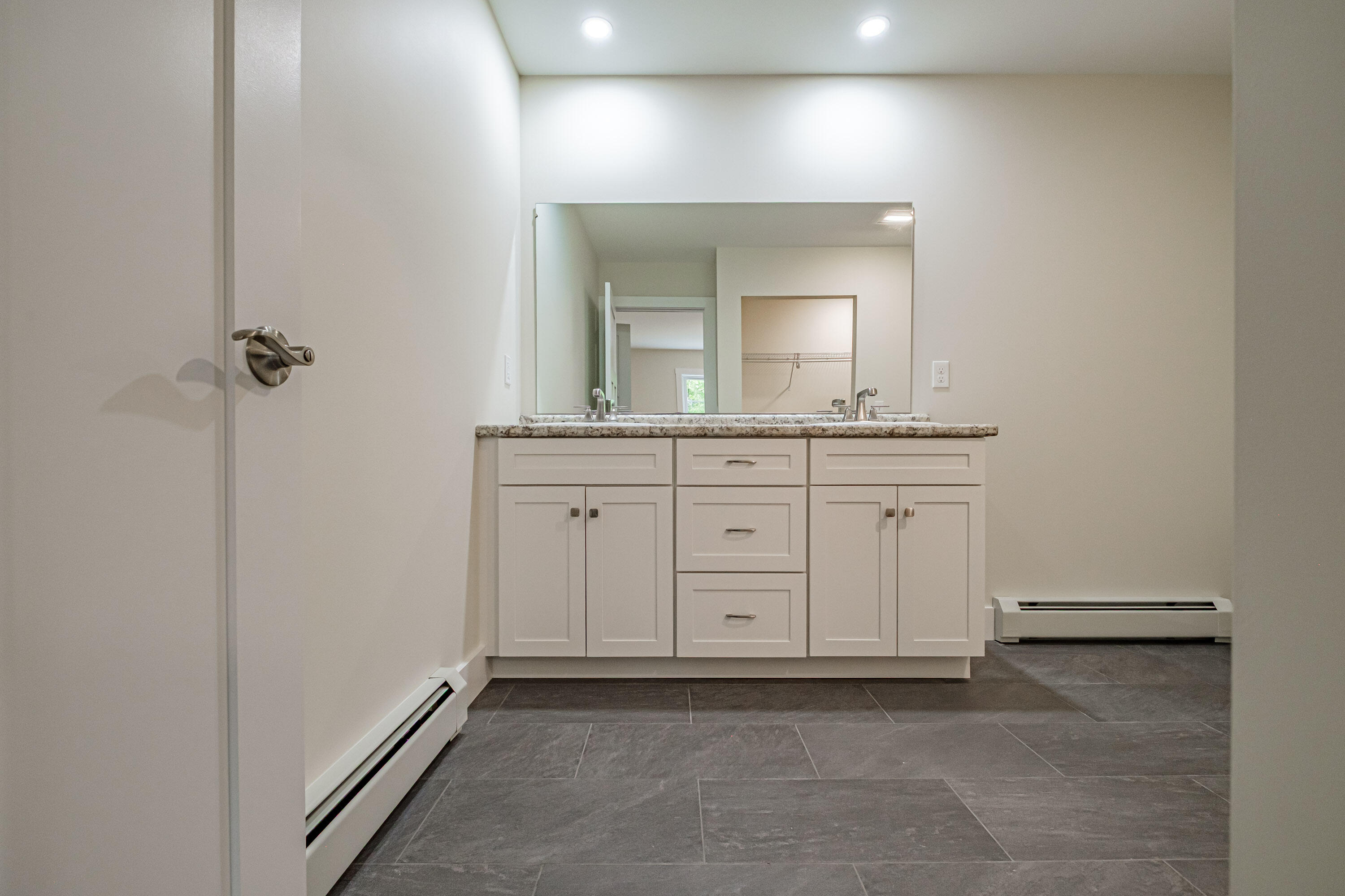 4 Lochview Drive Lewiston ME 04240