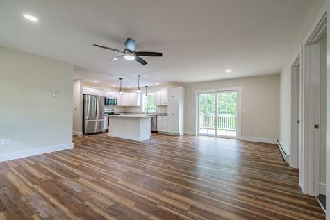 4 Lochview Drive Lewiston ME 04240