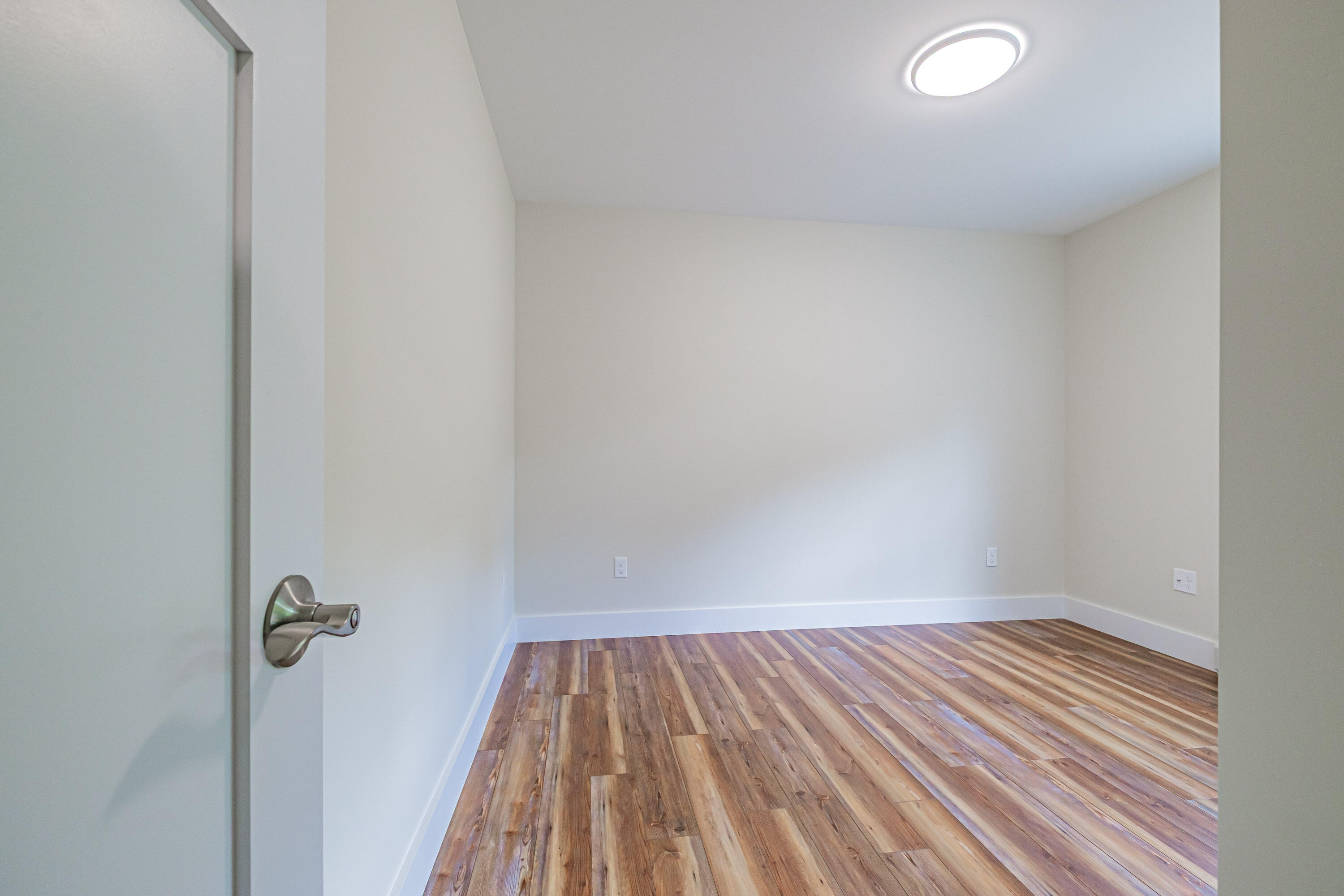 4 Lochview Drive Lewiston ME 04240