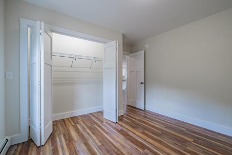 4 Lochview Drive Lewiston ME 04240